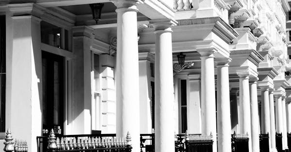 Image for Muted May for Prime London sales as buyers hold back