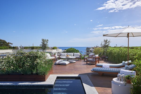 Image for Caudwell sells turnkey Côte d’Azur penthouse