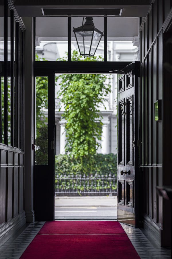 Image for Lettings agency lists entire boutique hotel in South Ken