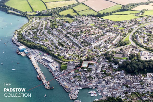 Image for Acorn takes on rare ten-home development site in Padstow