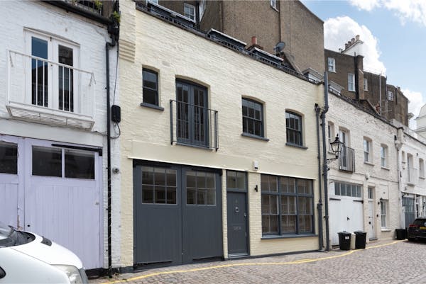 Image for Specialist mews agency reports sales surge