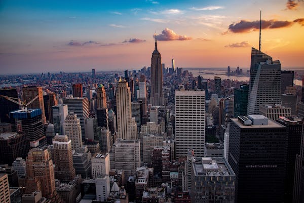 Image for New York prime property prices continue to climb, but sales volumes are set to fall back