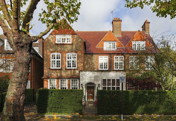 Image for 40% price drop for grand Primrose Hill apartment once asking nearly £12mn