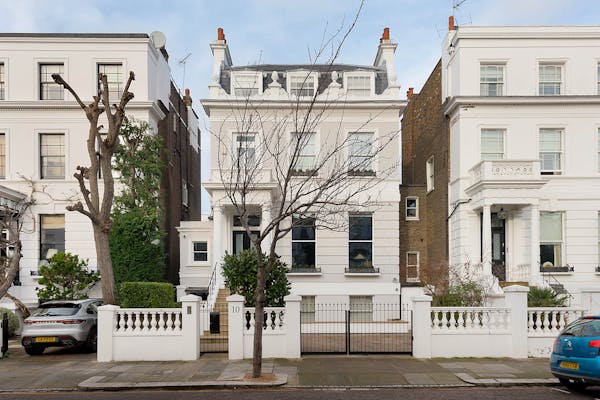 Image for In Pictures: Inside a £21.5mn townhouse on Notting Hill's Dawson Place