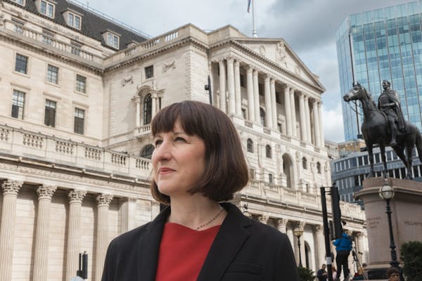 Image for Latest property transaction data 'won’t be happy reading' for Rachel Reeves