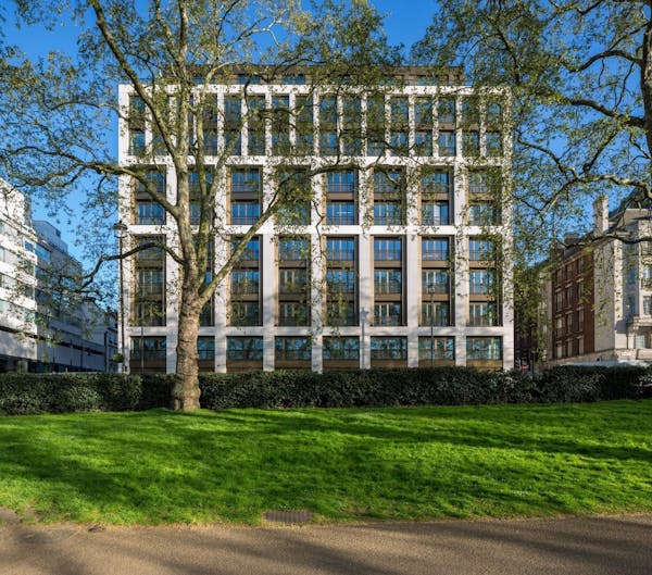 Image for Another 'milestone' deal in Mayfair as super-prime buyers make their move