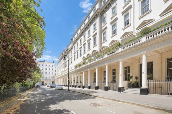 Image for Belgravia sees super-prime deal surge as 'new generation of global buyer' moves in