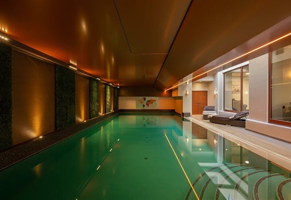 Image for In Pictures: High-spec Nash townhouse overlooking Regent's Park seeks £15.95mn