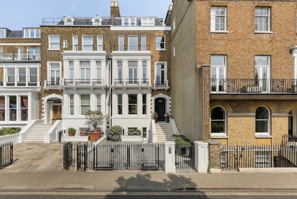 Image for Top-end sales in Wimbledon & Richmond set 2025 price benchmarks