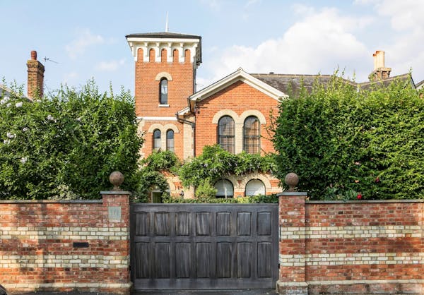 Image for Agency reports Wimbledon deal flurry as buyers chase 'best of both worlds'