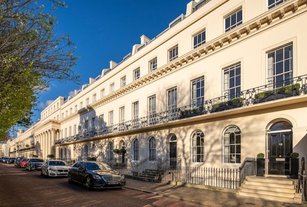 Image for £10.95mn Regent’s Park mansion sold ‘within minutes’ of Budget speech