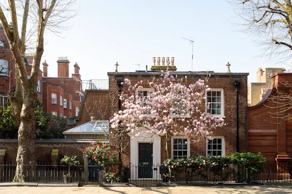 Image for 'Exceptionally rare' Cadogan Square cottage sells off-market