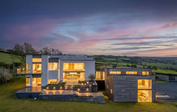 Image for Weekly Showcase: Ten featured prime resi listings