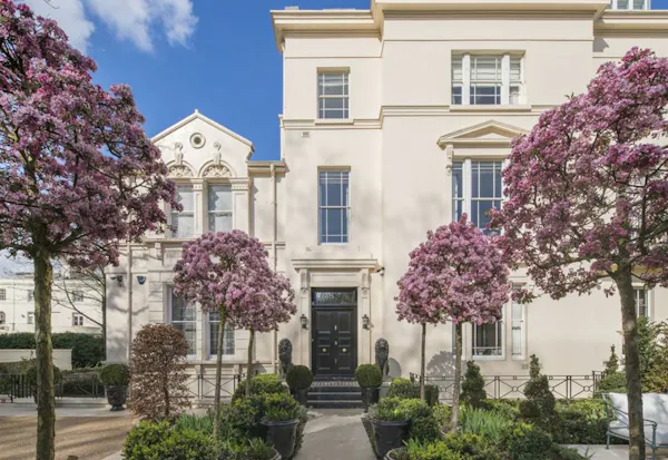 Image for Agency brings £14.5mn Nash villa in Regent's Park to market