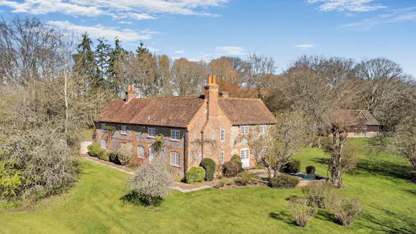 Image for Agency reports biggest month for country house exchanges since 2022