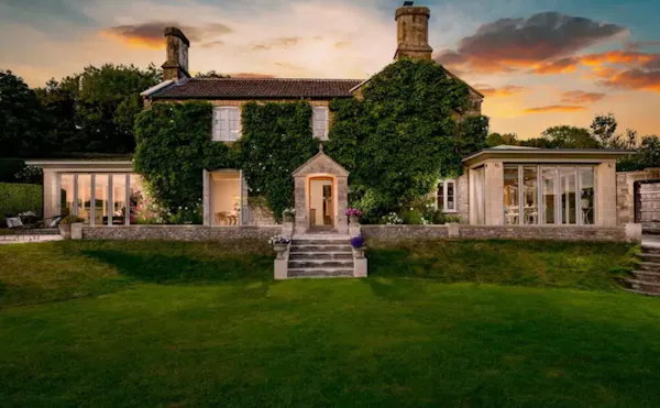 Image for Weekly Showcase: Ten featured prime resi listings